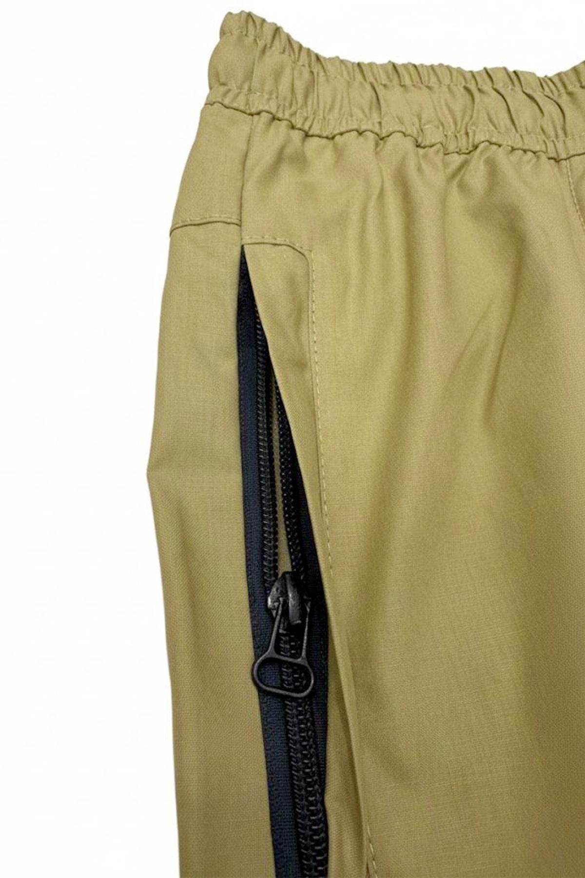 Beige 5-Pocket Scrub Set